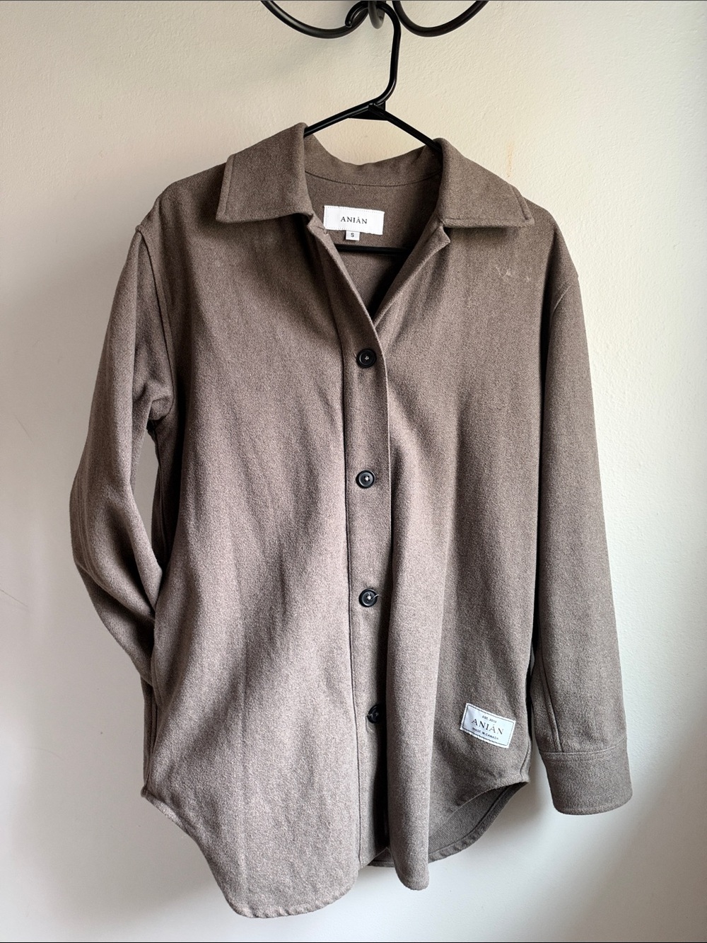 Anian Painters Coat in Fawn
